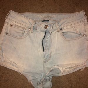 American eagle light wash jean shorts